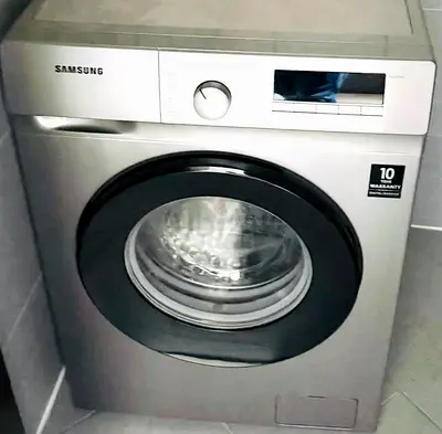Samsung Front Load Washing Machine - Good Condition