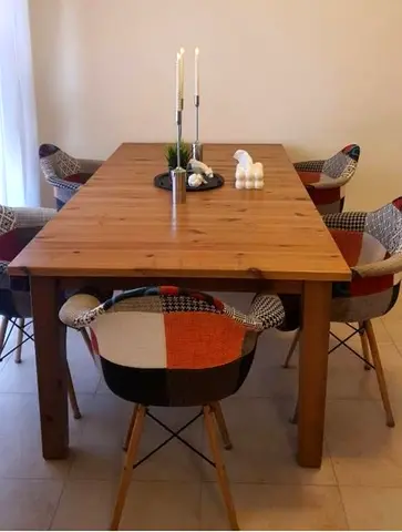 Dinning table for sale