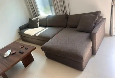 Cratebarrel lounge deep L shape sofa 🪶 filled