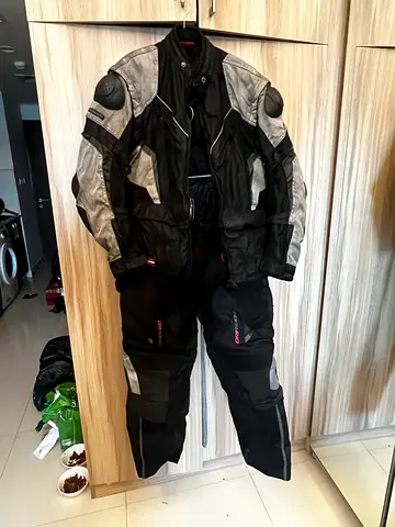 Two-piece DriRider Motorcycle Riding Suit — Textile Black/Grey, Size M/L EU46