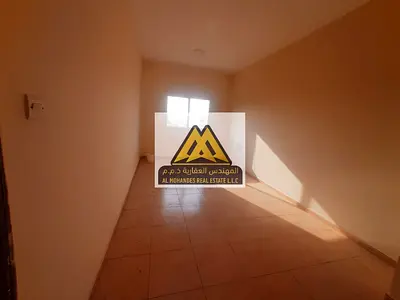 للايجار السنوي – شقة 3 غرف وصالة في النعيمية 1 عجمان  شقة واسعة ومناسبة للعائلات بموقع حيوي وقريب من جميع الخدمات  ثلاث غرف نوم + صالة بتصميم عملي ومر