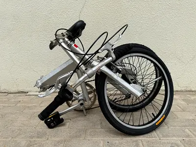 20 size folding bike with 6 speed shimano gears