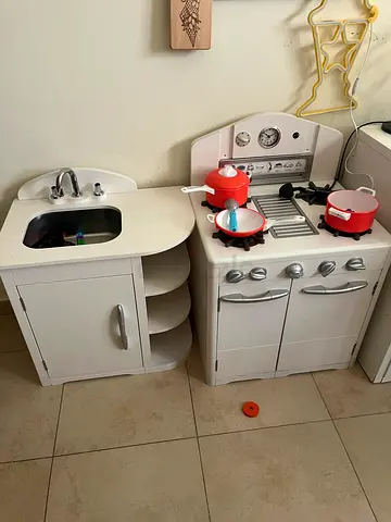 Kitchen toys