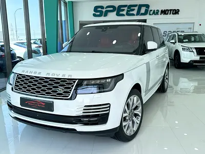 Land Rover Range Rover Vogue SE Supercharged 2017 - GCC Specs - Pristine Condition
