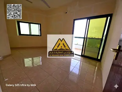 Balcony with a stunning view | Open creek view | 2 bathrooms | Prime location directly opposite the fish market