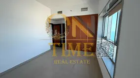 Modern Design &amp; Convenient Living\Demanded location\all amenities