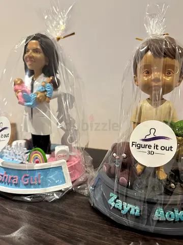 Custom figurine statues