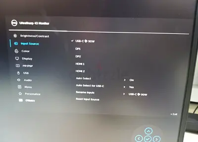 Dell UltraSharp 43 Monitor (USB-C 90W) - Good Working Condition