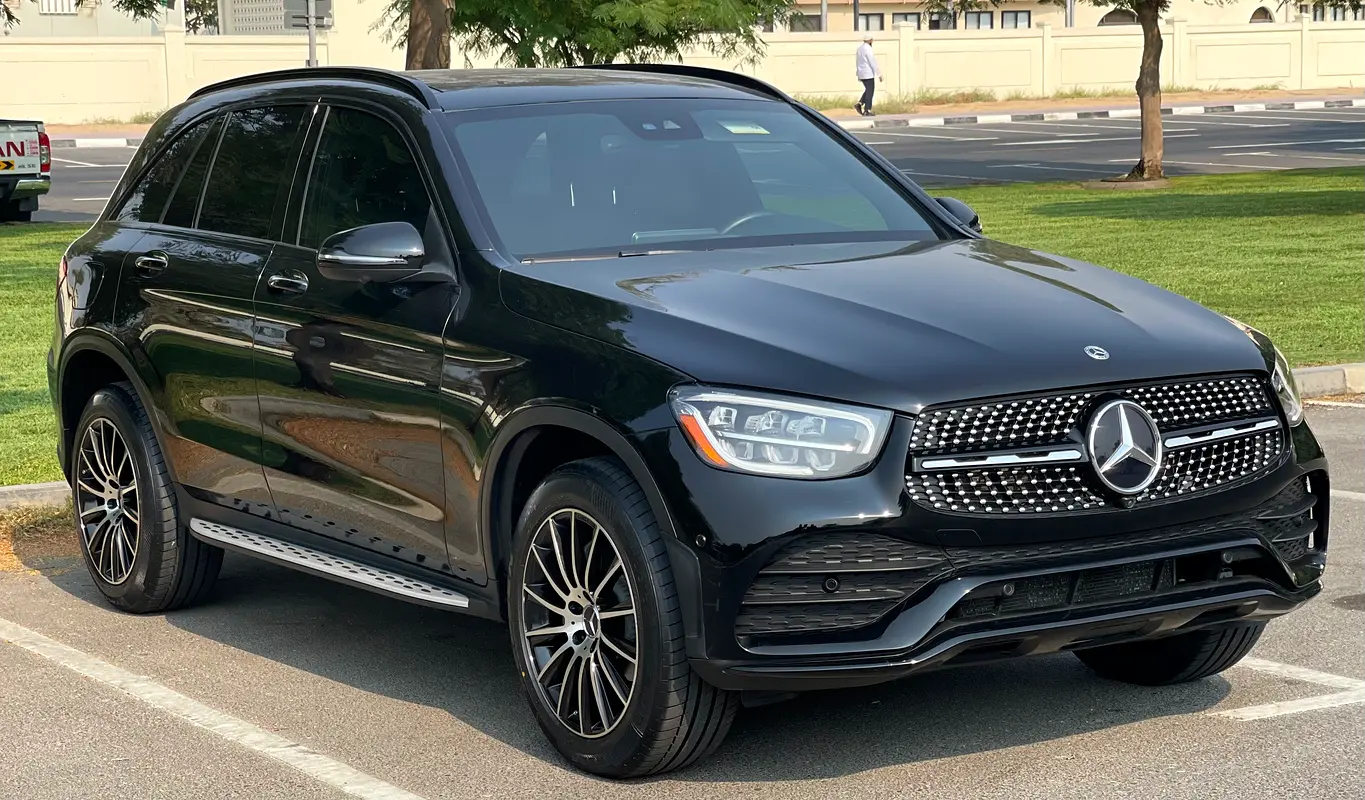 Mercedes-Benz GLC-Class 2022 — photo 1 of 10