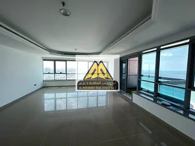 Two bedrooms and a living room | Direct sea view | Excellent space and finishing | With private parking |