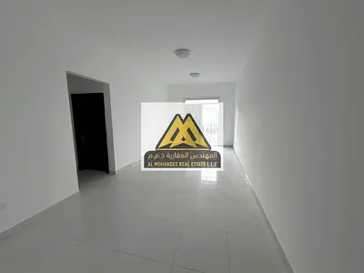 شقة غرفة وصالة للإيجار في الجرف 2 عجمان ثاني ساكن 2 حمام غرفة ماستر بلكونة إطلالة مميزة موقع حيوي قريب المدرسة الهندية والخدمات