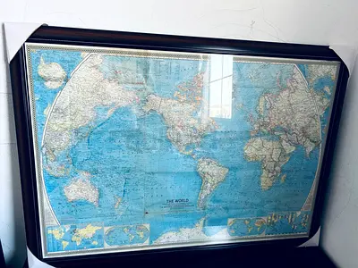 World Map Wall Art – Wooden Frame with Glass (115 x 85 cm)