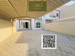 Distress Deal: Five Master Bedroom Villa Is Available For Rent!