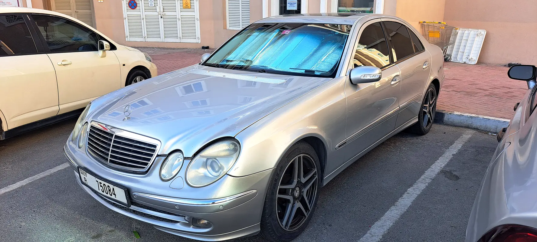 Mercedes-Benz E-Class 2006 — photo 1 of 9