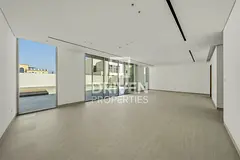 Exclusive | Amazing Skyline Views | Private Pool