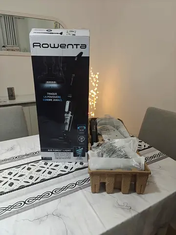 Rowenta Air Force Light 14.4V Cordless Vacuum Cleaner Stick Vacuum