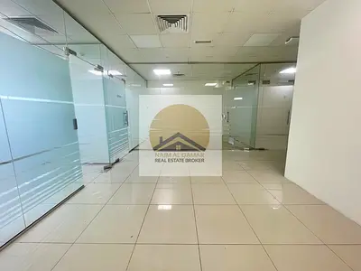 A/C free, luxurious office at prime location@900sqft