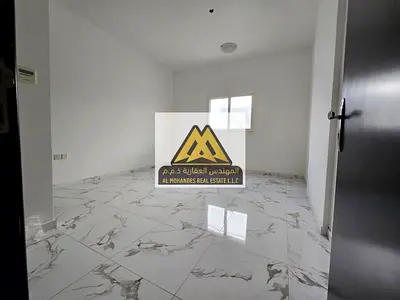 أجمل شقق الراشدية 2 – عجمان غرفة وصالة | غرفة ماستر | 2 حمام | بلكونة  خزائن بالحائط + تشطيب راقي +  نظام دخول بالكارد