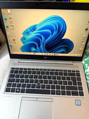 HP ELITEBOOK CORE 840 G6 - i7 - 8 / 256