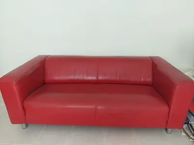 Red Leather 2-Seater Sofa – Modern Compact Couch