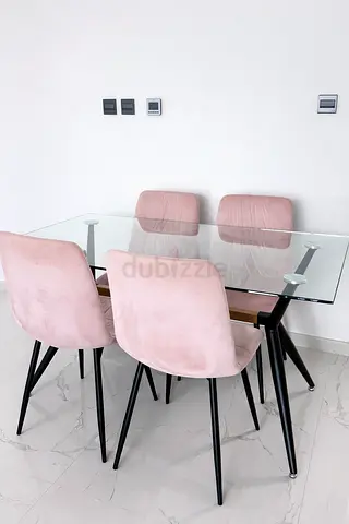 Dinning set table + 4 chairs