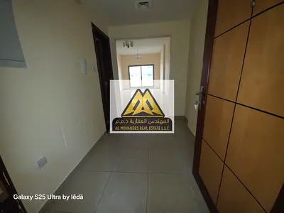شقة غرفتين وصالة للإيجار السنوي في الراشدية عجمان مساحة كبيرة 3 حمام 3 بلكونة موقع مميز بجوار جراند مول