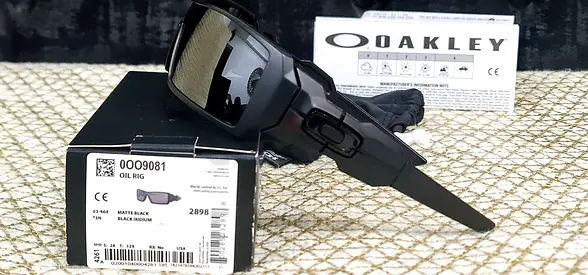 Original Oakley OILRIG Matte Black w/ Black Iridium Lens