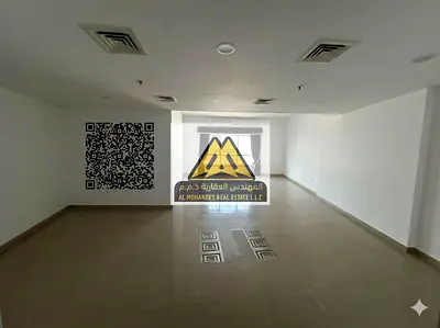 إطلالة بحرية بانورامية مباشرة تمنحك تجربة سكن راقية لا مثيل لها، في منطقة الرميلة 2، أحد أرقى المواقع السكنية بعجمان.