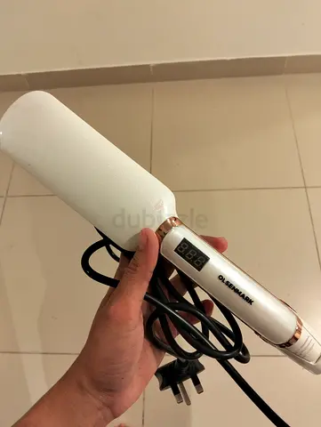 Olsenmark Hair Straightener / Styling Iron - Good Condition