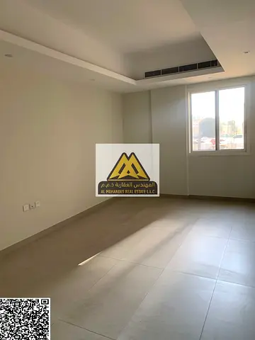 غرفة ماستر | بلكونه | مساحه واسعه | قريب من جميع الخدمات | تكيف | قريب من المدارس