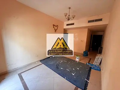 بسعر ممتاز جدا و مناسب للجميع مع صيانه مجانا ع المالك موقع ممتاز جدا تشطيبات ممتازه