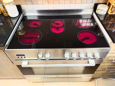 Midea 5 Hobs Electric cooker 90by60