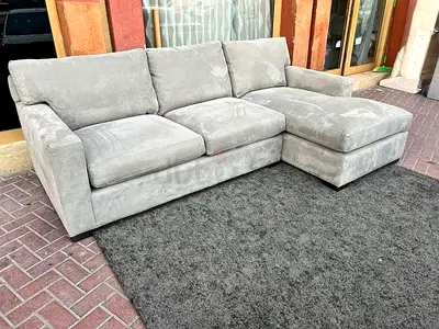 Crategbarrel L Shape Sofa Excellent Condition