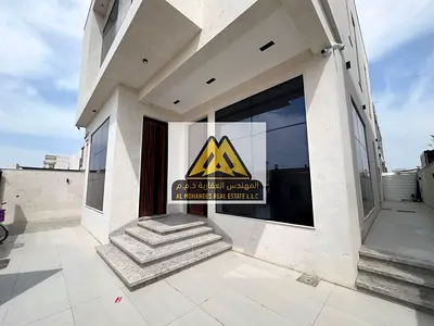 فرصة رائعة لامتلاك فيلا سكنية مميزة في منطقة الياسمين، بالقرب من جميع الخدمات الأساسية وقريبة من الرحمانية، بموقع هادئ واستراتيجي يضمن سهولة الوصول إل