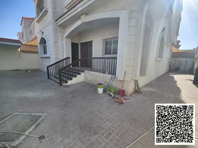 🔥🏡 **فيلا كورنر سكني / تجاري للإيجار – المويهات 2 (عجمان)** 🏡🔥  فرصة نادرة ومميزة للاستثمار أو السكن في فيلا كورنر بموقع استراتيجي في منطقة المويه