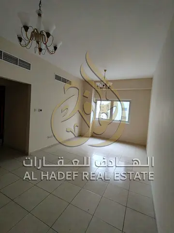 اقل سعر شقه غرفتين وصاله بالشارقة مساحه ممتازه جدا وبجوار جميع الخدمات المطلوبه