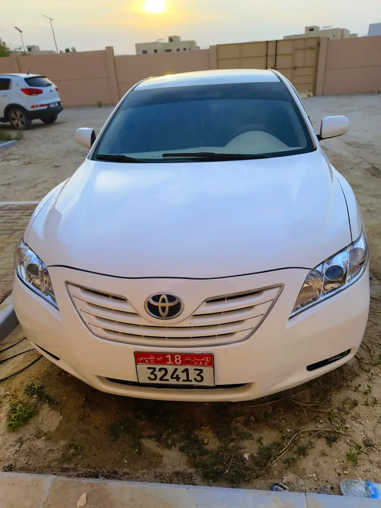 Toyota Camry 2007 — photo 1 of 13