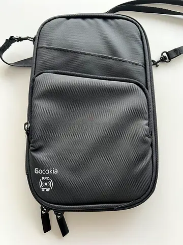 Travel bag passport wallet