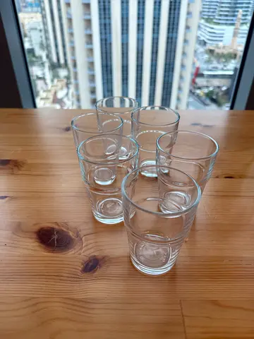 Set of 6 Clear Drinking Glasses - Good Condition