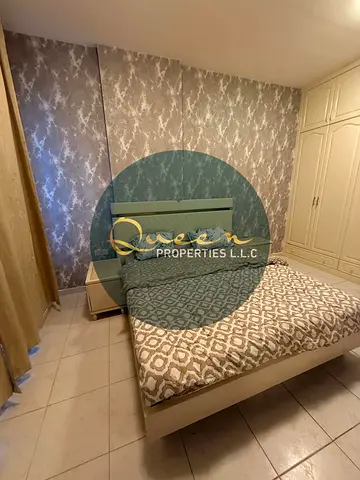 للايجار الشهري غرفه وصاله ببنايه الثريا 2. بالراشديه 3 علي شارع الشيخ خليفه مباشره