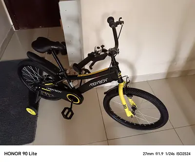 Kids cycle for immediate sale (1-2 times used in corridor) (for 7-10 years old kids)