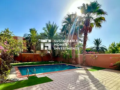 End Unit l Private Pool l Ready To Move In