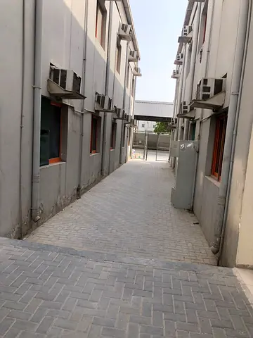 8 person Capacity | AED 3800/- per Month All included | 5 Rooms Available