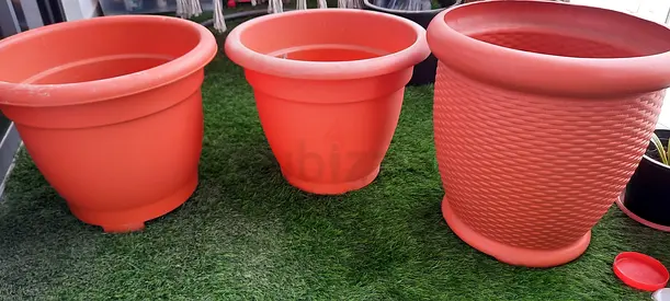 Set of 3 Large Outdoor Plastic Plant Pots - Terracotta Color