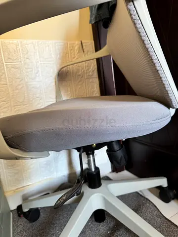 BRAND NEW VOFFOV Ergonomic Office Chair – Grey  Black