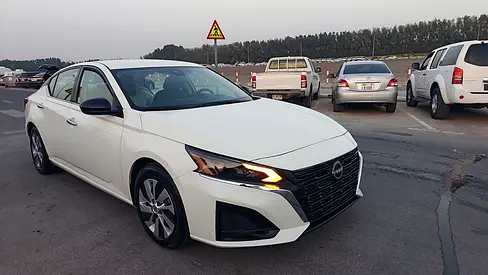 2025 Nissan Altima SE - American Specs - GCC Ready