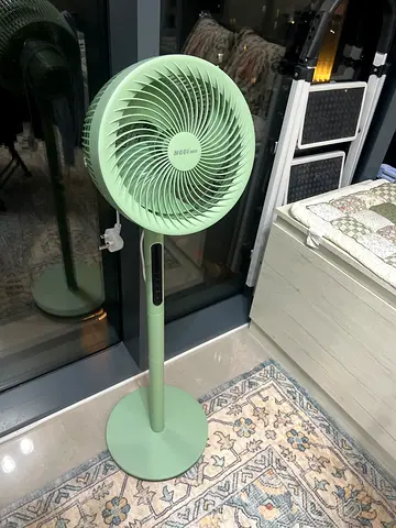 Mint green standing pedestal fan - good working condition