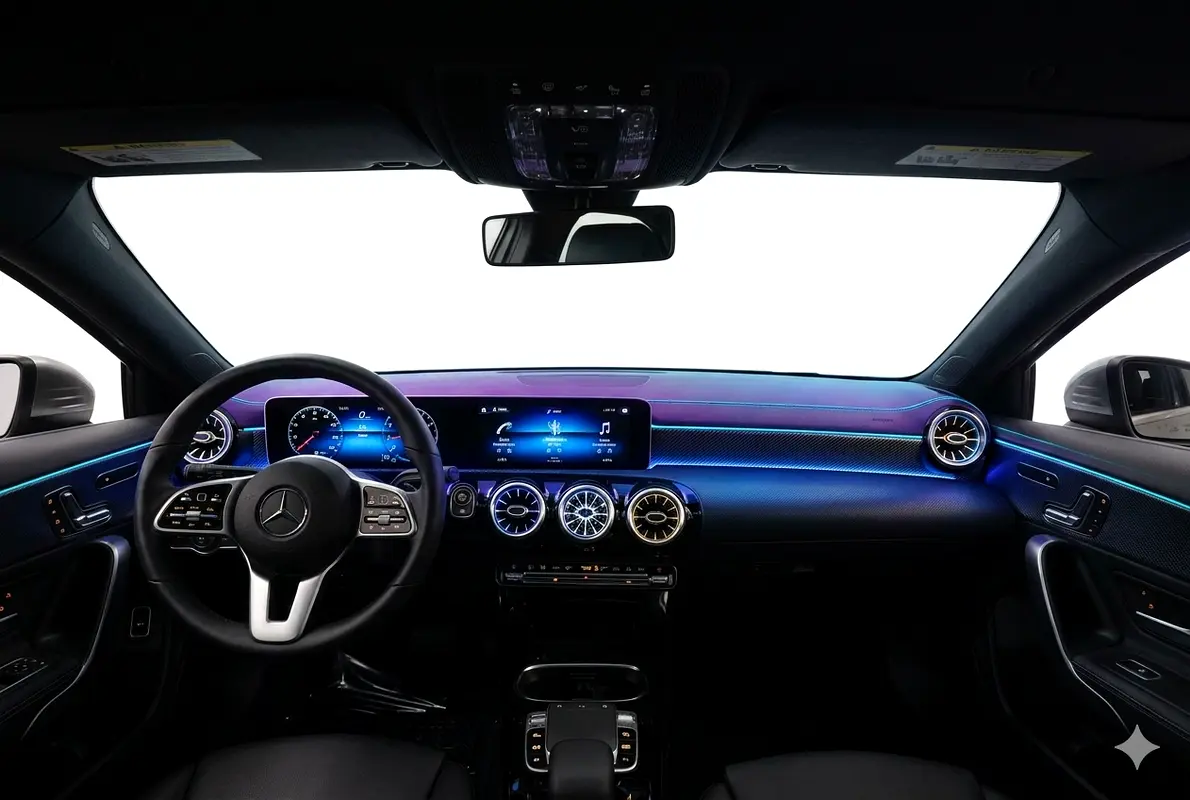 Mercedes-Benz A-Class 2019 — photo 1 of 10