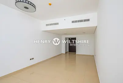 Large layout | Free chiller | 2 bed with balcony