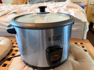 Russell Hobbs Stainless Steel Slow Cooker / Crockpot - 3.5L (Used)